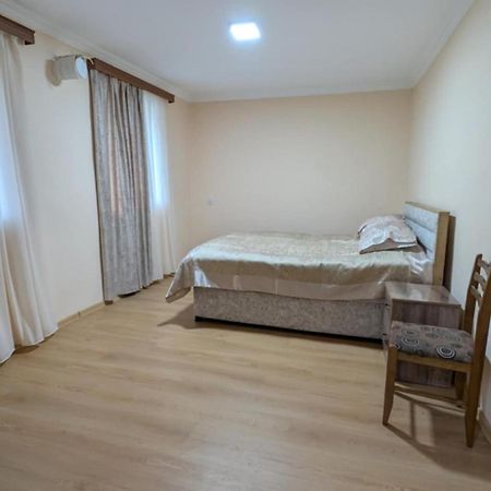 Valodia Guest House In Μέστια Εξωτερικό φωτογραφία