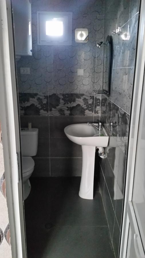 Valodia Guest House In Μέστια Εξωτερικό φωτογραφία