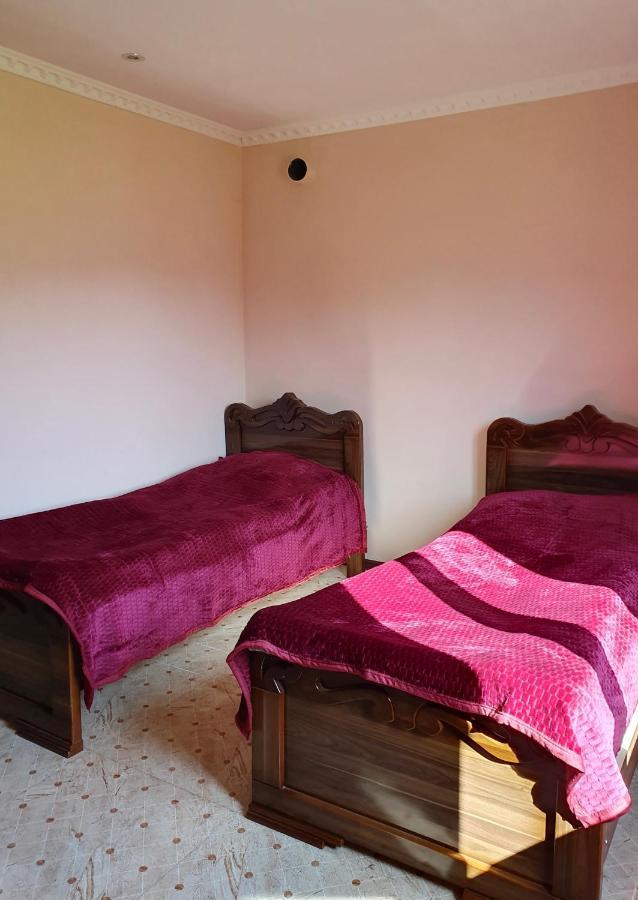 Valodia Guest House In Μέστια Εξωτερικό φωτογραφία